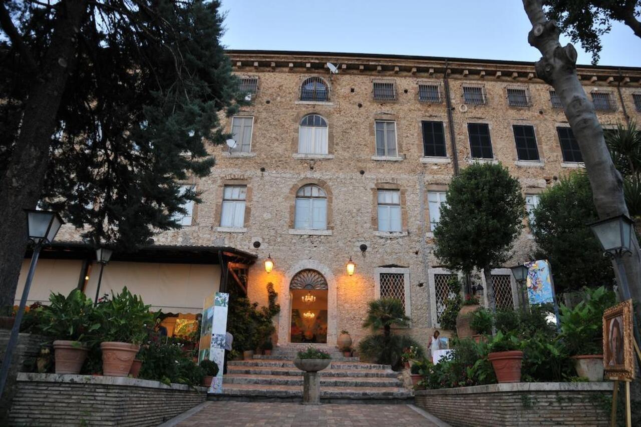 Hotel Il Cavalier D'Arpino Exterior photo